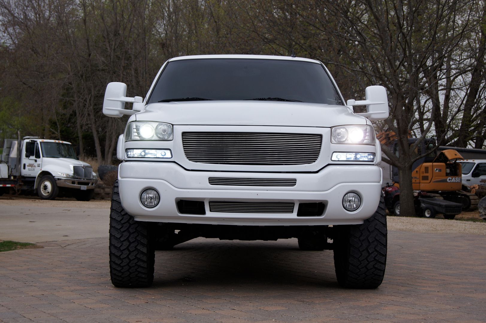 For Sale 2006 GMC Duramax Extended Cab Summit White Chevy and GMC